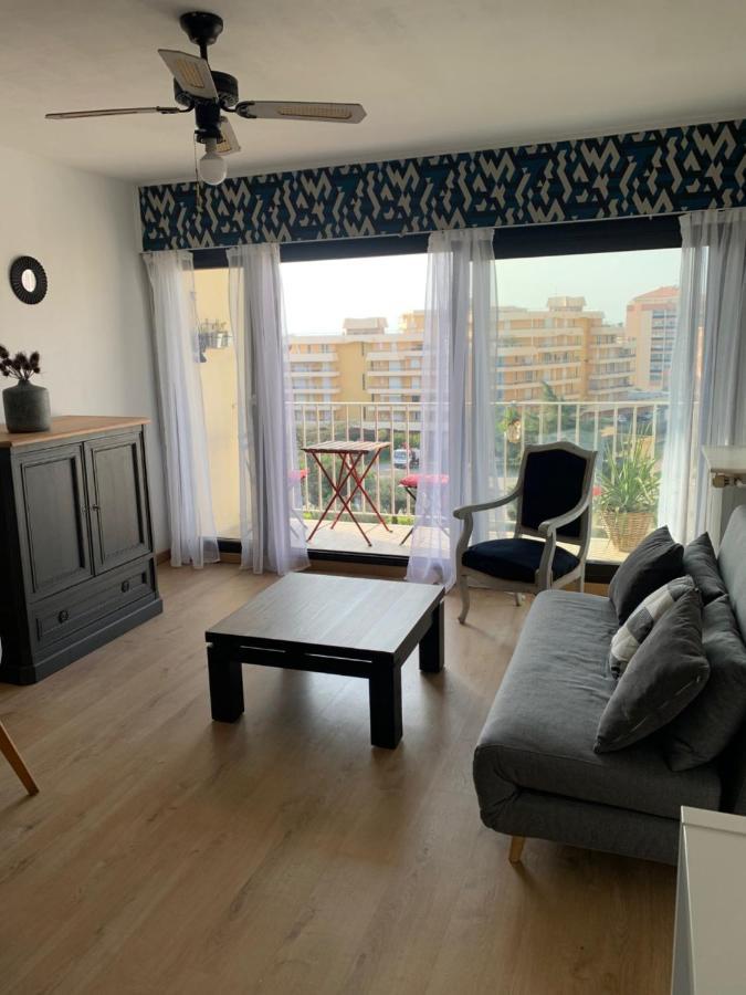 L'Appart Frejus Plage Екстер'єр фото